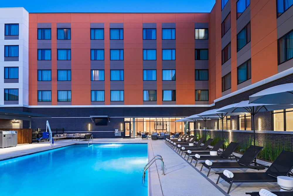 AC Hotel Waco Downtown - photo 14
