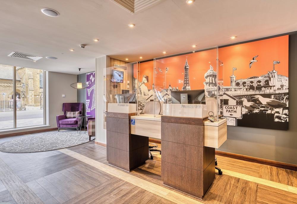 Premier Inn Blackpool North Pier Hotel — Blackpool — photo 4