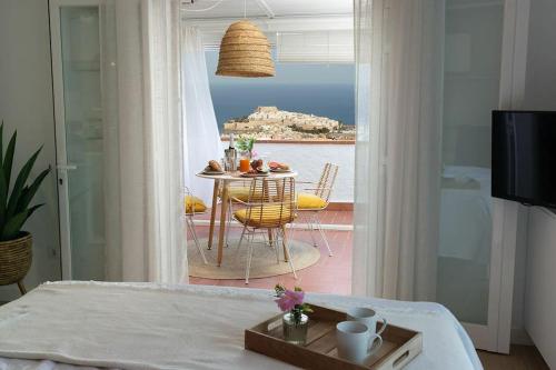 Apartamento Grecia — 4-Star Luxury Hotel in Peniscola, Spain