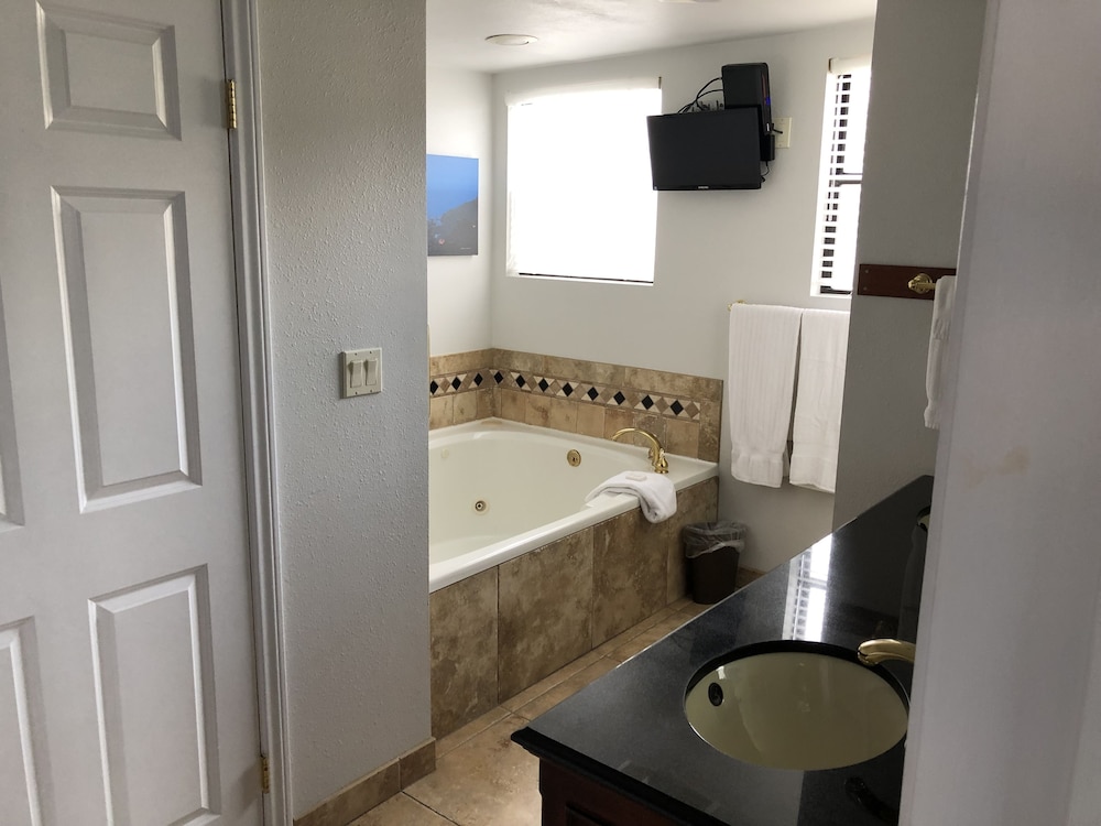 Seacrest Inn - photo 122