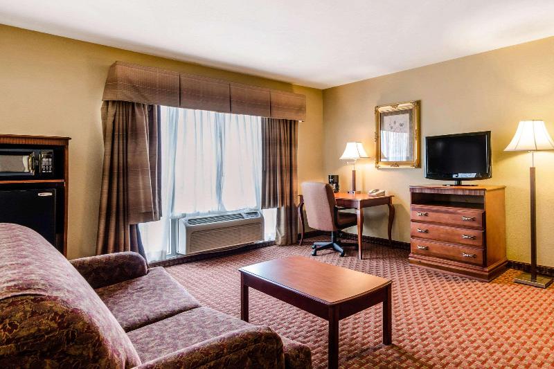Quality Inn & Suites South Carthage - photo 28