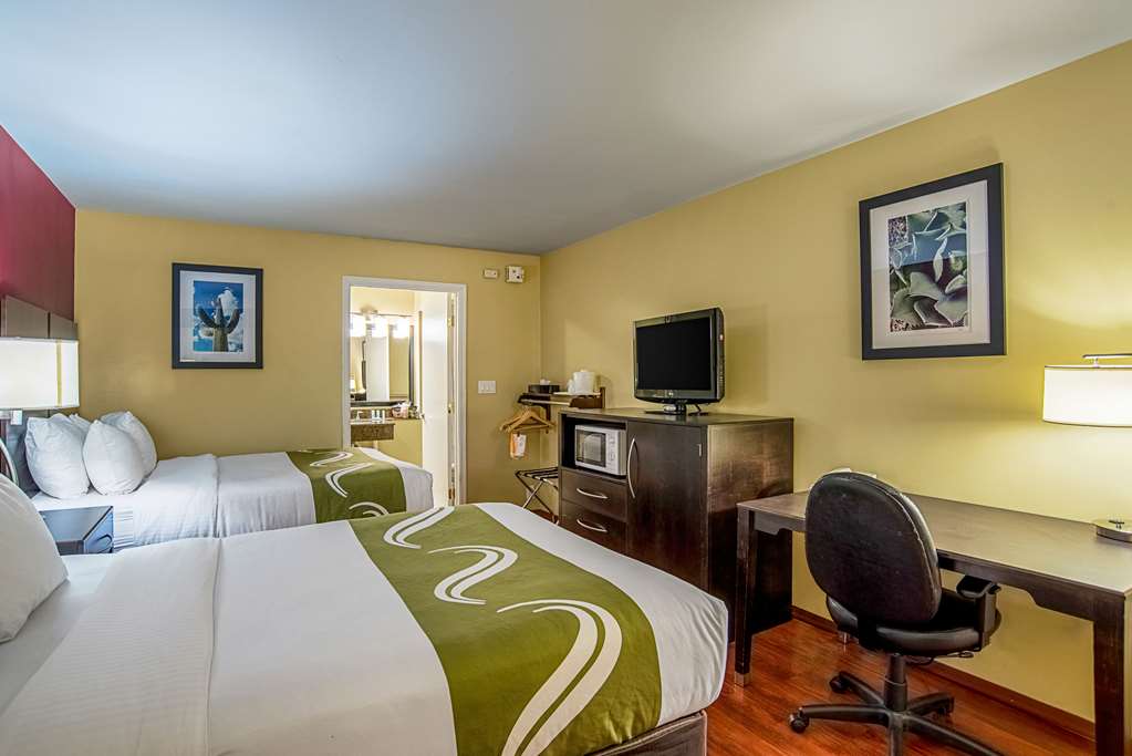 Quality Inn & Suites Phoenix NW Sun City - photo 16