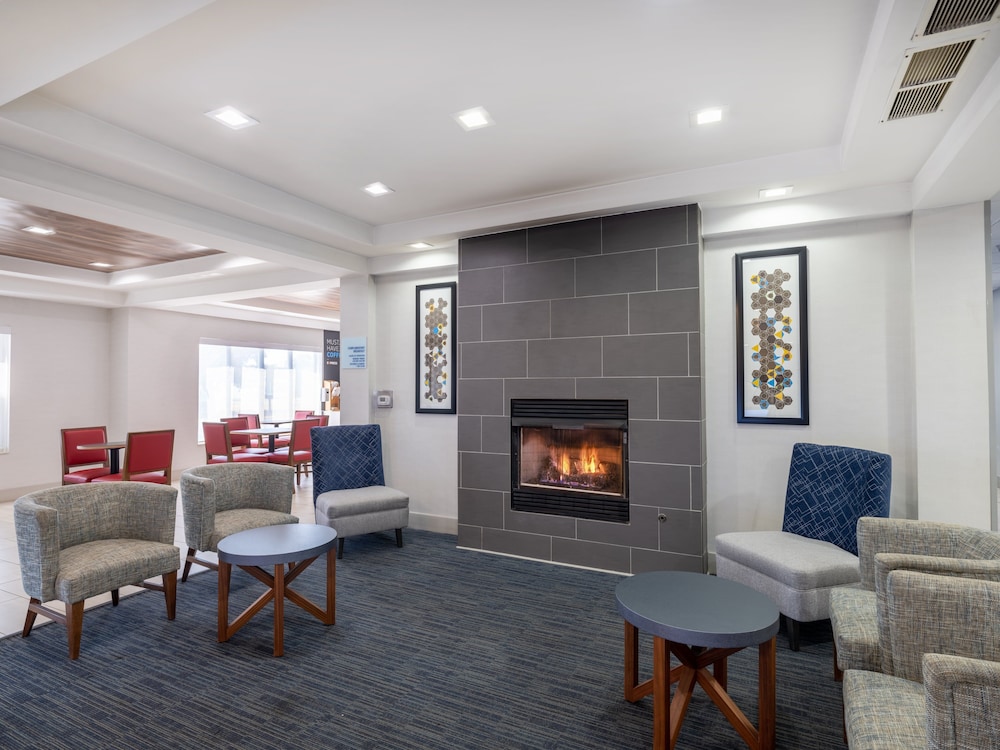 Holiday Inn Express Gas City by IHG - photo 42