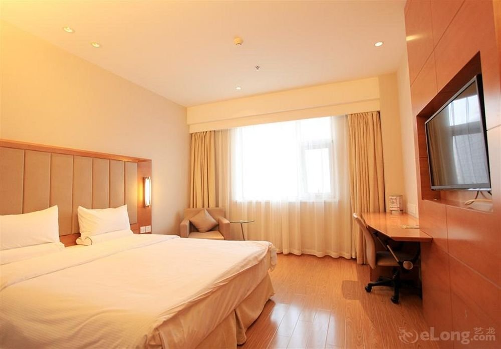 JI Hotel Beijing Xueyuan Bridge — 4-Star Luxury Hotel in Beijing, People's Republic of China