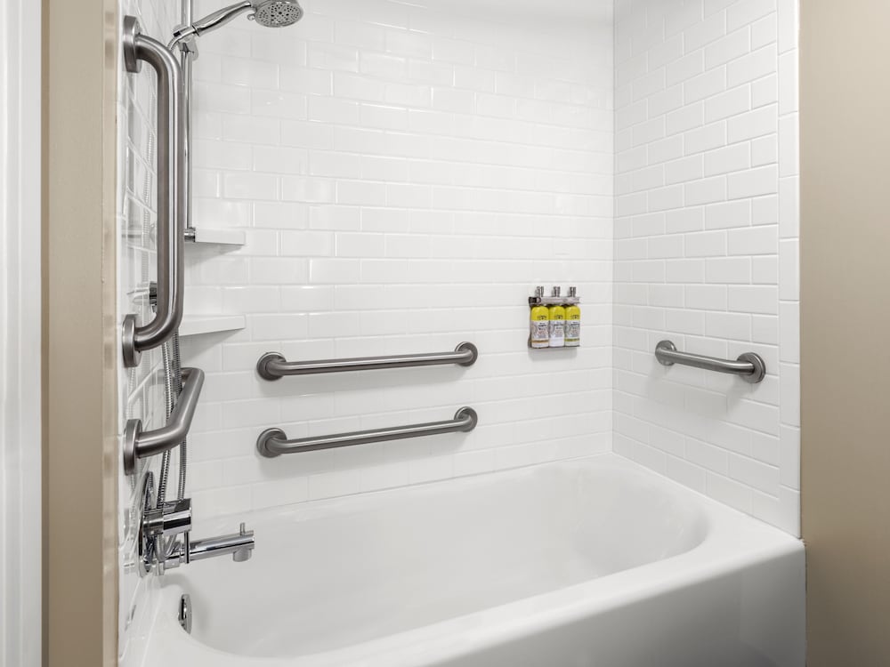 Staybridge Suites Seattle South Lake Union by IHG - photo 35
