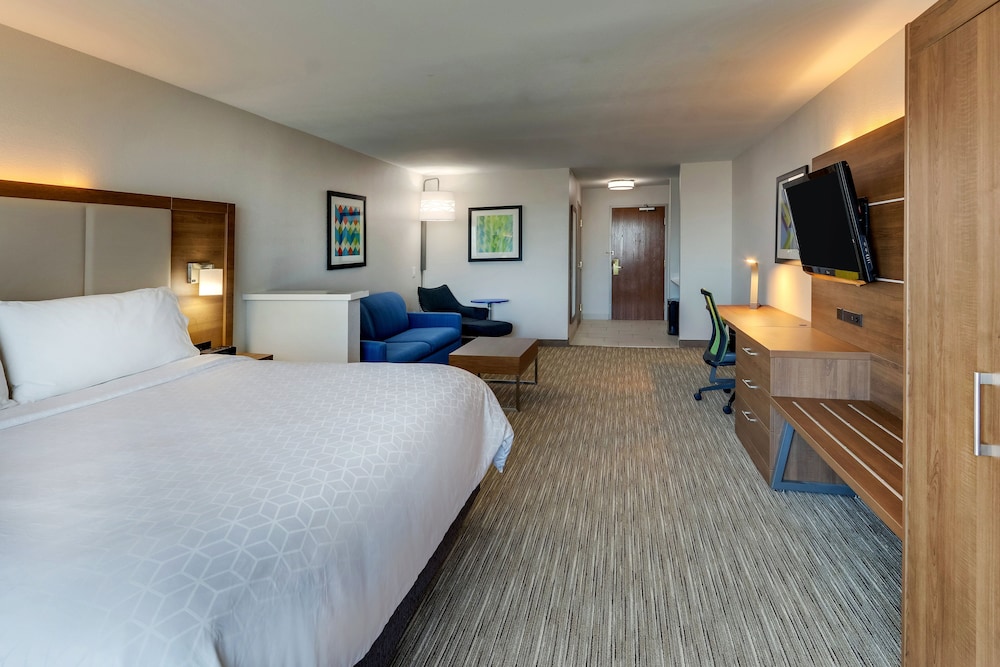 Holiday Inn Express Hotel & Suites Lake Worth Nw Loop 820 - photo 5