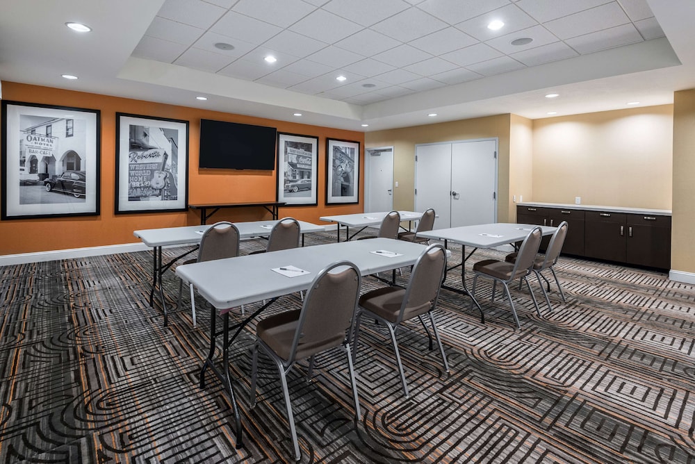 Hampton Inn & Suites San Antonio Brooks City Base - photo 31