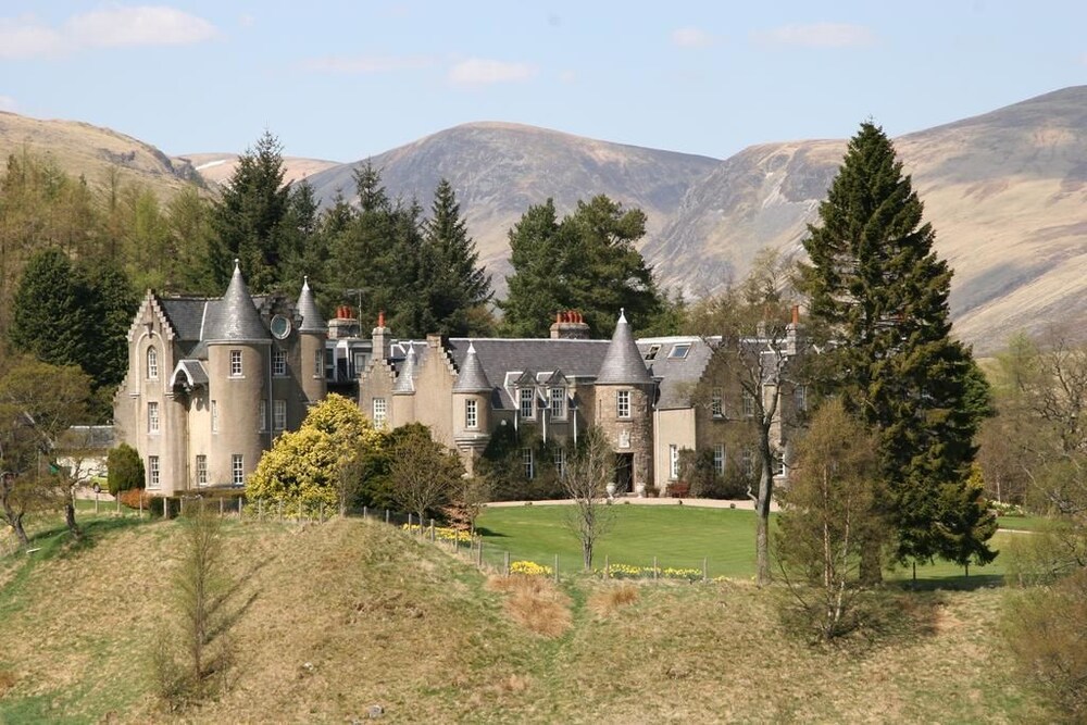 Dalmunzie Castle Hotel — Blairgowrie