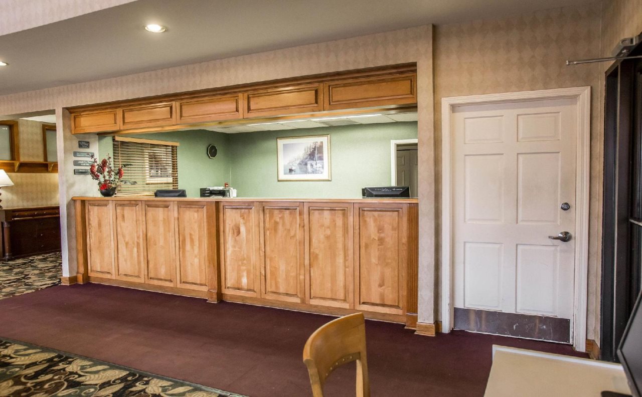 Rodeway Inn - last minute hotel in Skokie