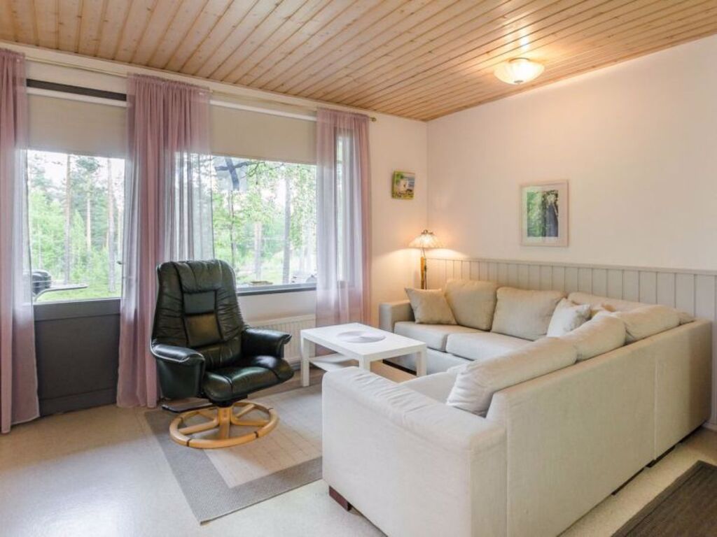 Saunamaja - carbon neutral hotel in Lieksa