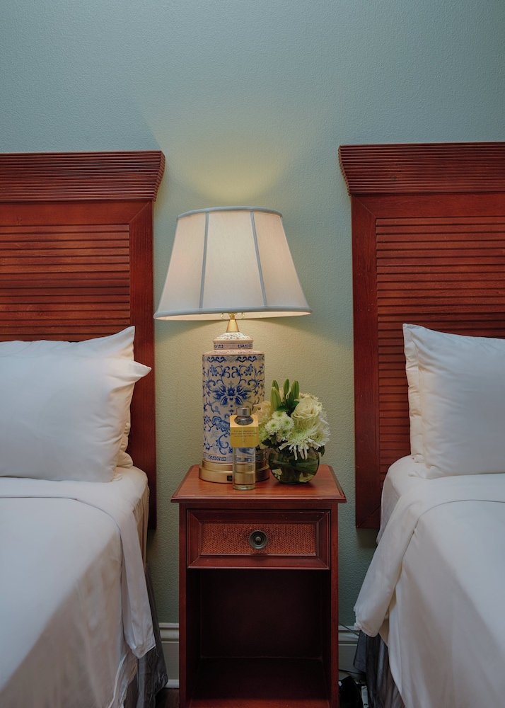 voco St. James Hotel by IHG - photo 18