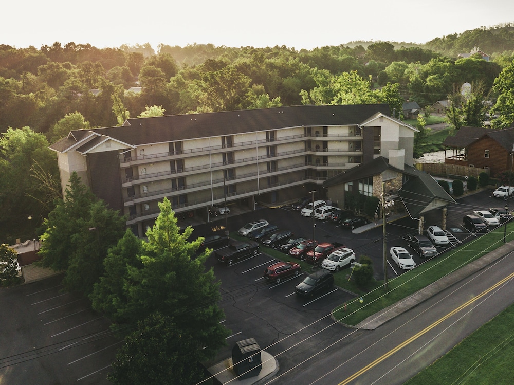 Twin Mountain Inn & Suites - photo 115