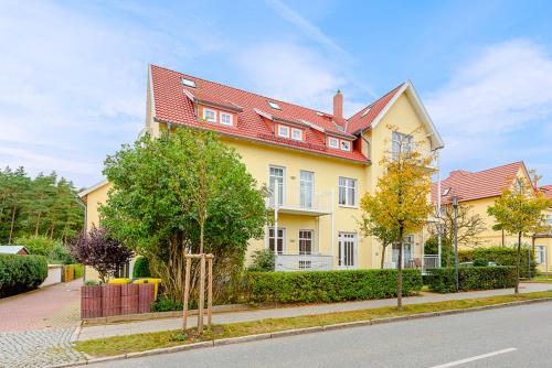 Villa Silva WE 3 — 4-Star Luxury Hotel in Ostseebad Kuehlungsborn, Germany