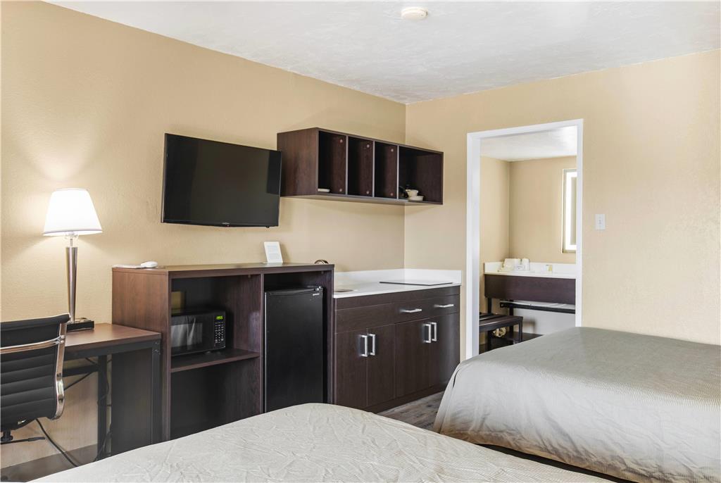 Super 8 by Wyndham St. George UT - photo 18