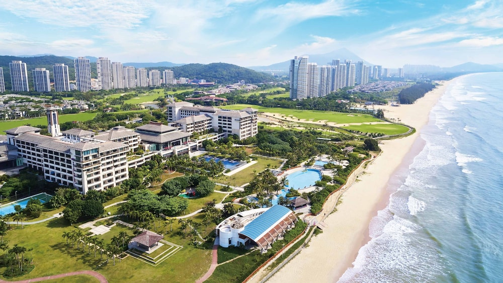 Crowne Plaza Hailing Island by IHG in Yangjiang, People's Republic of China