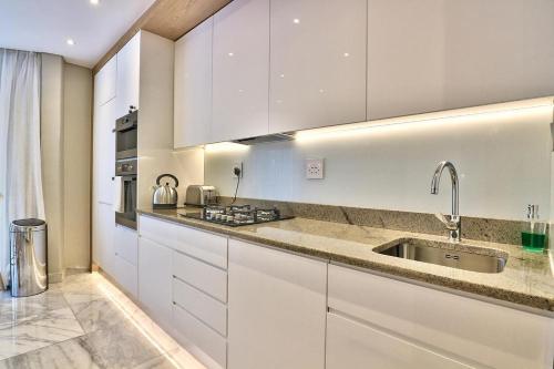Luxury City Studio