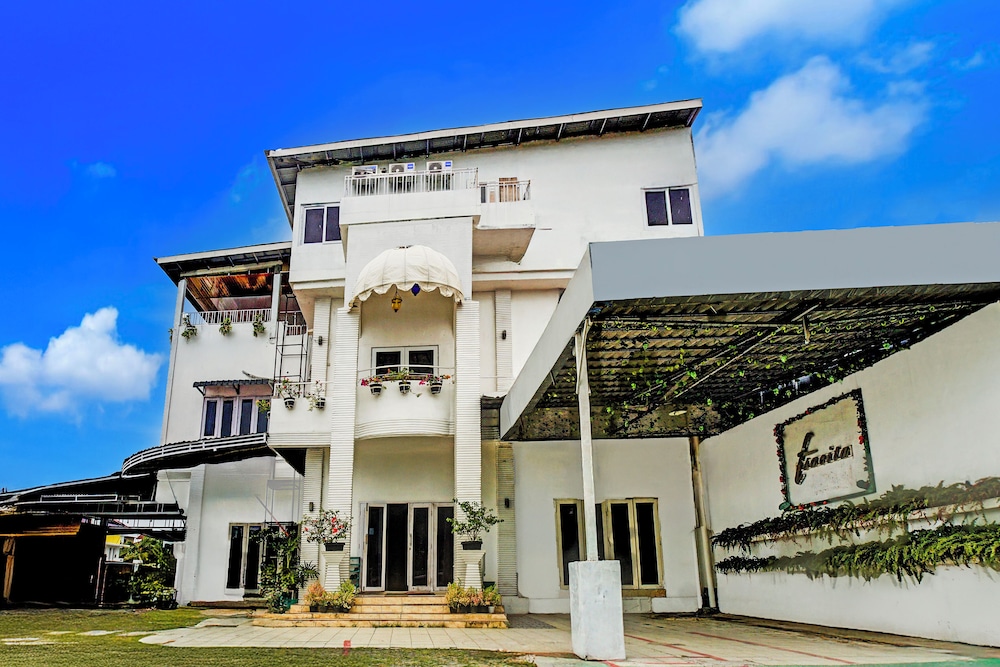 Hotel O Banda Aceh near Masjid Raya Baiturrahman formerly Wisma Tsacita in Banda Aceh, Indonesia