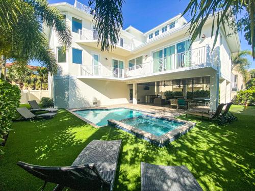 Coconut Cove - photo 56