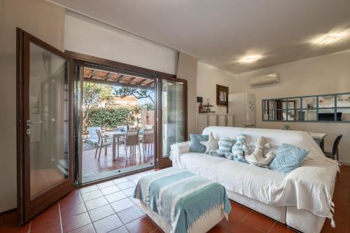 Vista Mare Villetta Deluxe Privata in La Maddalena, Italy