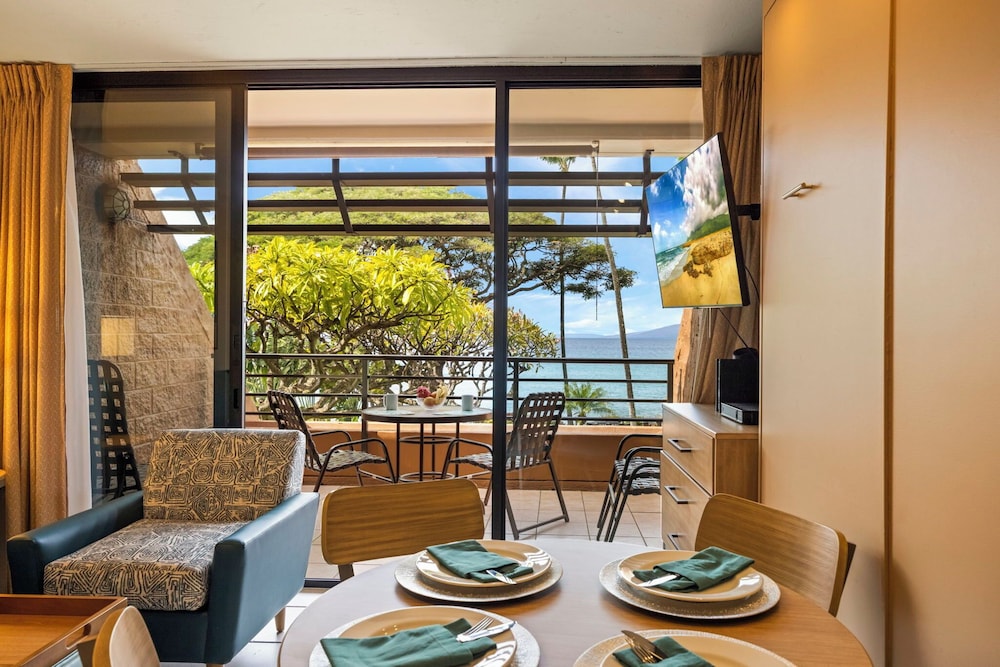 Kuleana Club #509 Ocean View 1 bedroom & 1 bathroom 2nd Floor — 4-Star Luxury Hotel in Lahaina, United States