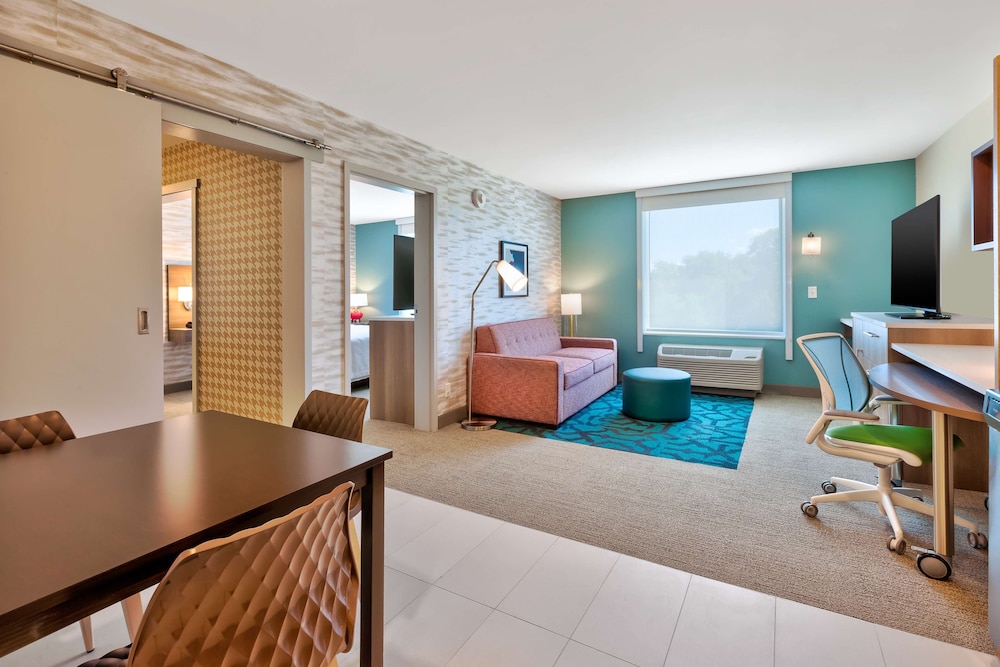 Home2 Suites by Hilton Battle Creek - photo 14