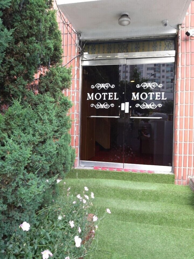 Dowoon Motel — hotel in Seoul