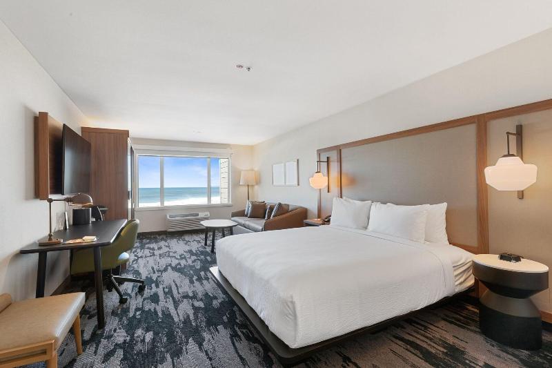 Fairfield Inn & Suites San Francisco Pacifica - photo 49