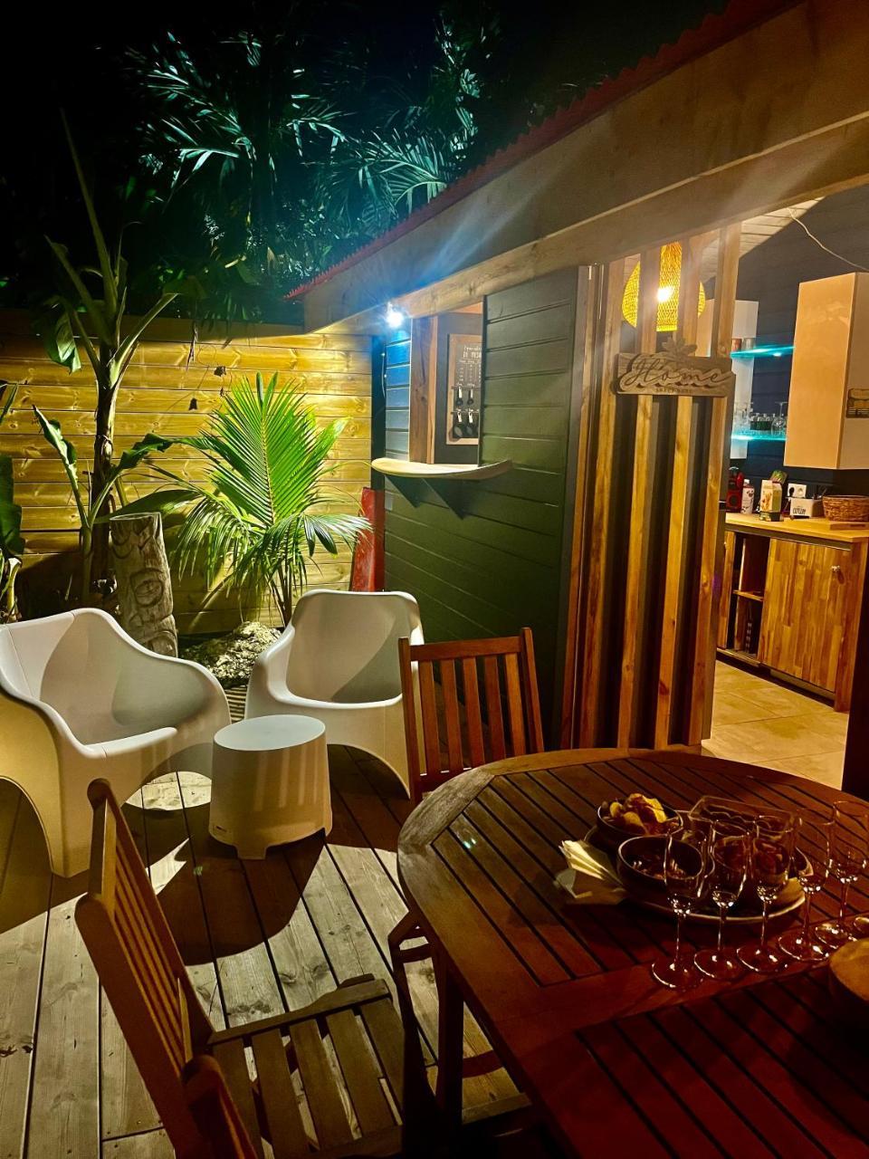 Bologne by Tiki Kaz in Saint-Francois, Guadeloupe