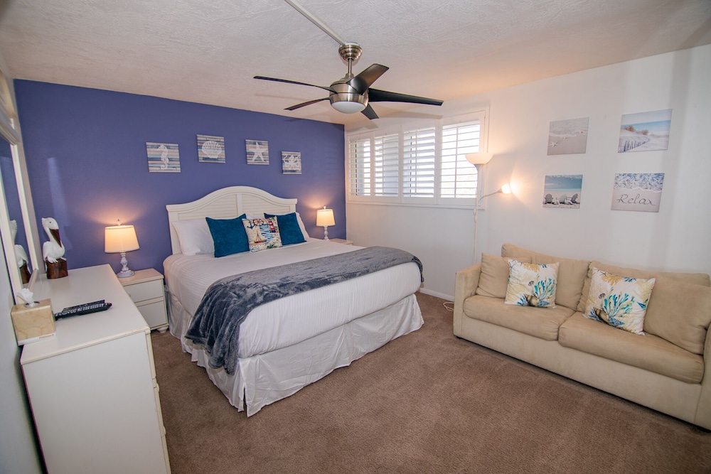 Capri Beach Accommodations - photo 13