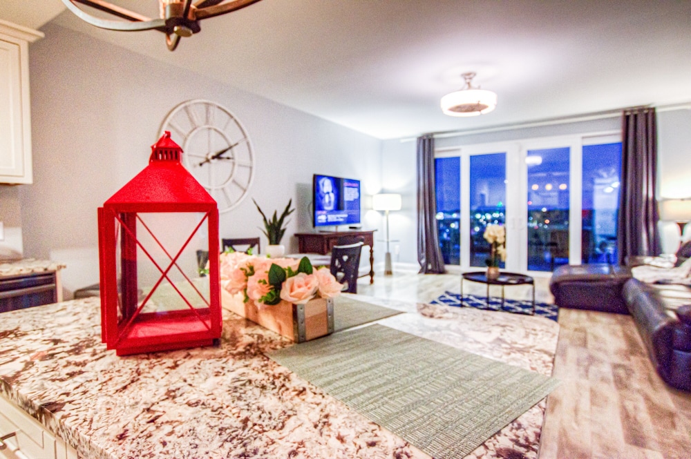 Laketown Wharf Resort by Aneliya's Rentals - photo 385