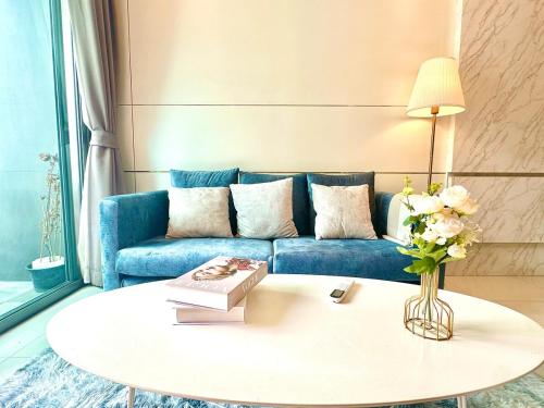 Bright & Spacious Apartment