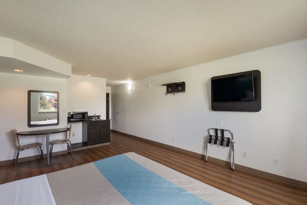 Motel 6 Rothschild WI - photo 11