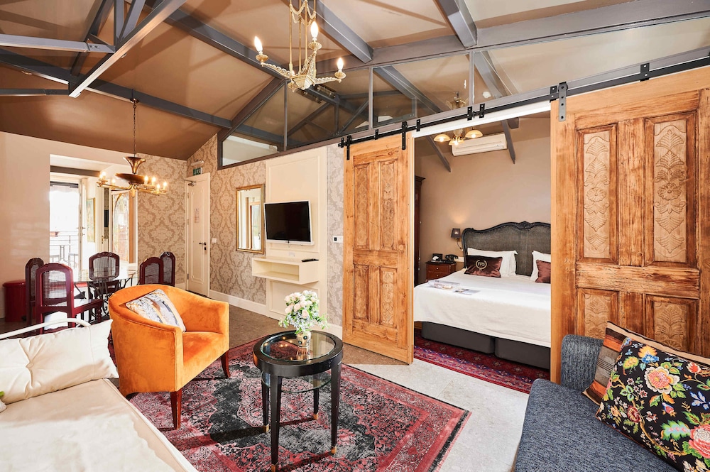 Faik Pasha Suites — 4-Star Luxury Hotel in Istanbul, Turkey