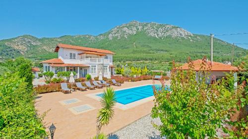 Villa Estelle — 4-Star Luxury Hotel in Fethiye, Turkey