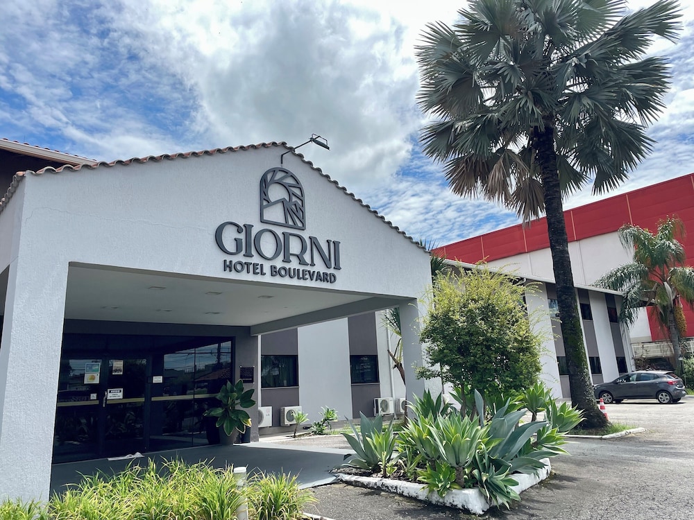 Giorni Hotel Boulevard in Resende, Brasil