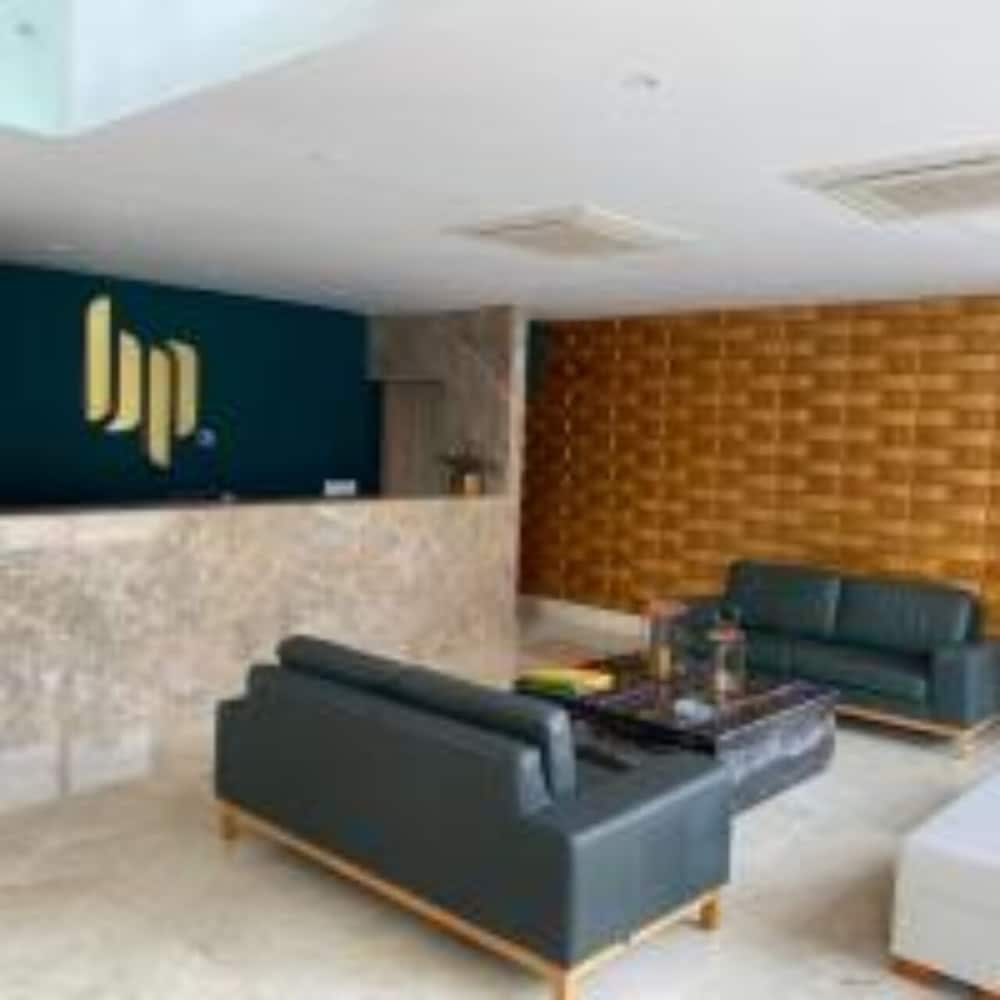 Buenavista Plaza Apartahotel in Barranquilla, Colombia