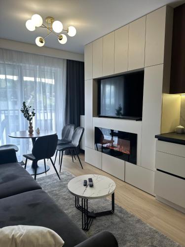 Aurum Apartamenty Krynica Zdrój Ul Cicha 16 5A Bezpłatny Parking — 4-Star Luxury Hotel in Krynica-Zdroj, Poland