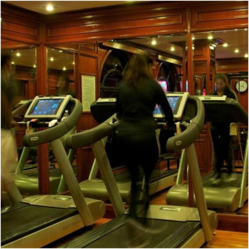 Vivanta Ernakulam Marine Drive