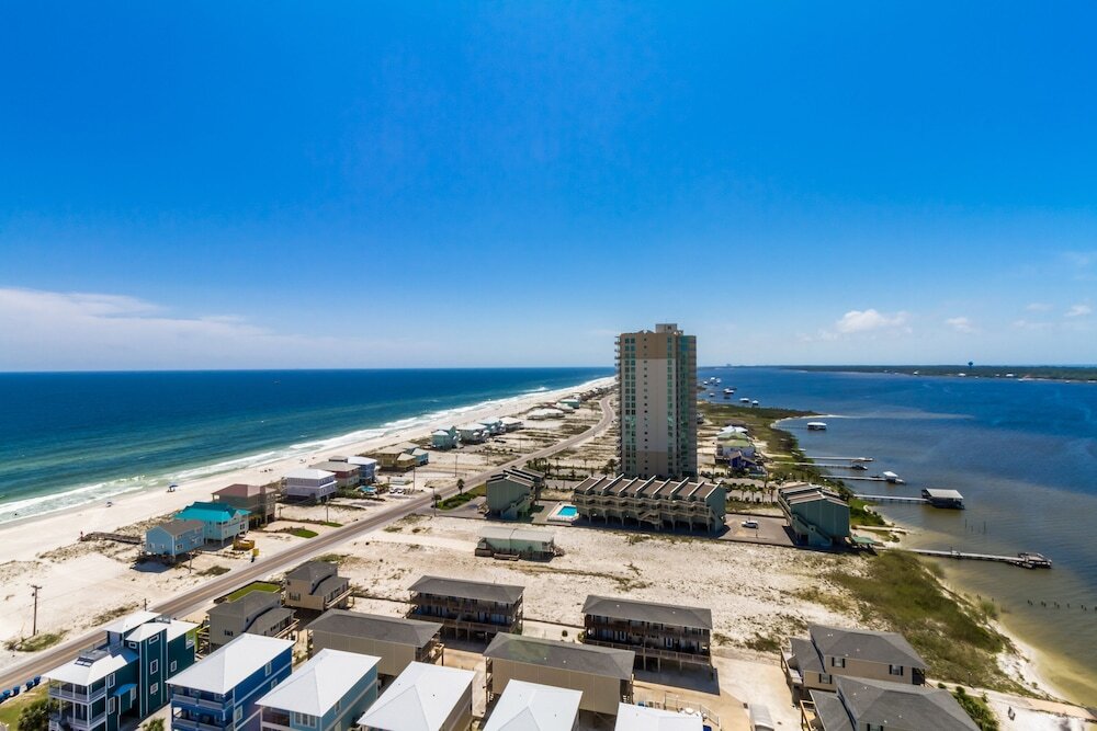 Lagoon Tower by Luxury Gulf Rentals - photo 12