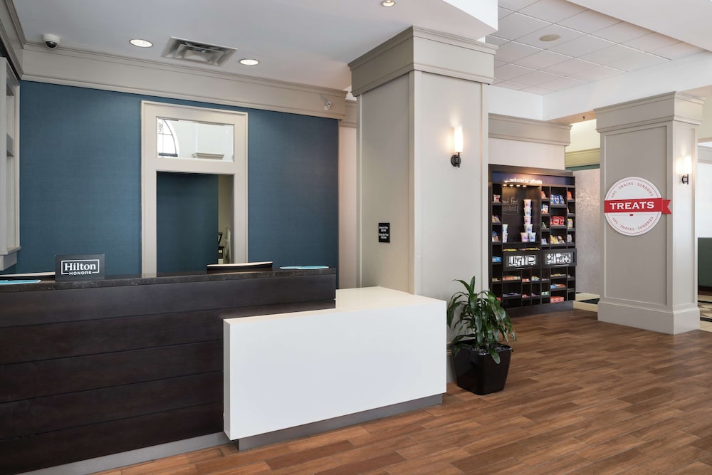 Hampton Inn & Suites Atlanta Downtown - photo 6