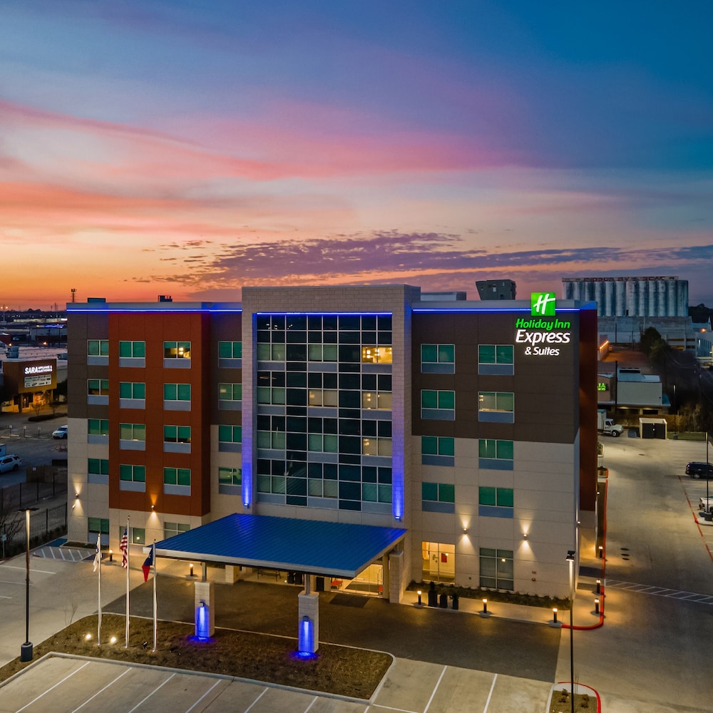 Holiday Inn Express & Suites Houston Memorial City Centre by IHG - photo 42