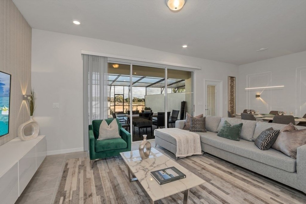 Brand New Home In Top Rated Resort Solterra 5 Bedroom Townhouse by Redawning - photo 25