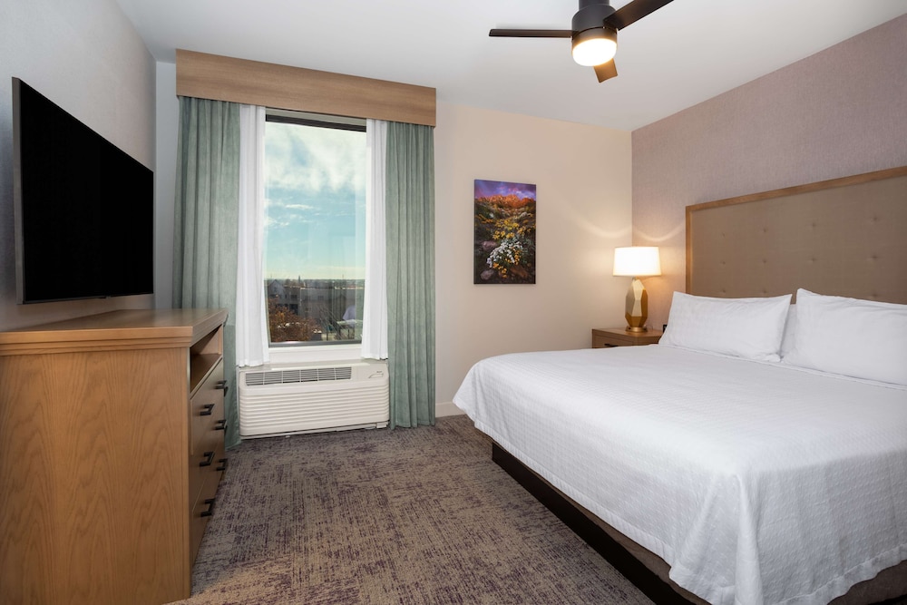 Homewood Suites by Hilton Albuquerque Downtown - photo 7