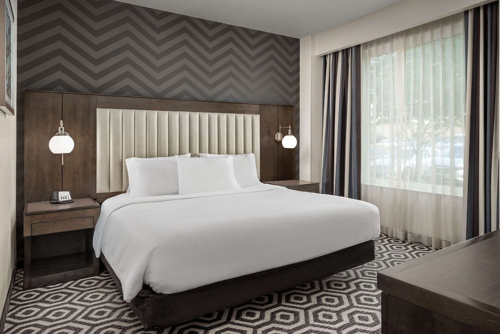 Embassy Suites Portland Hillsboro Oregon - photo 10