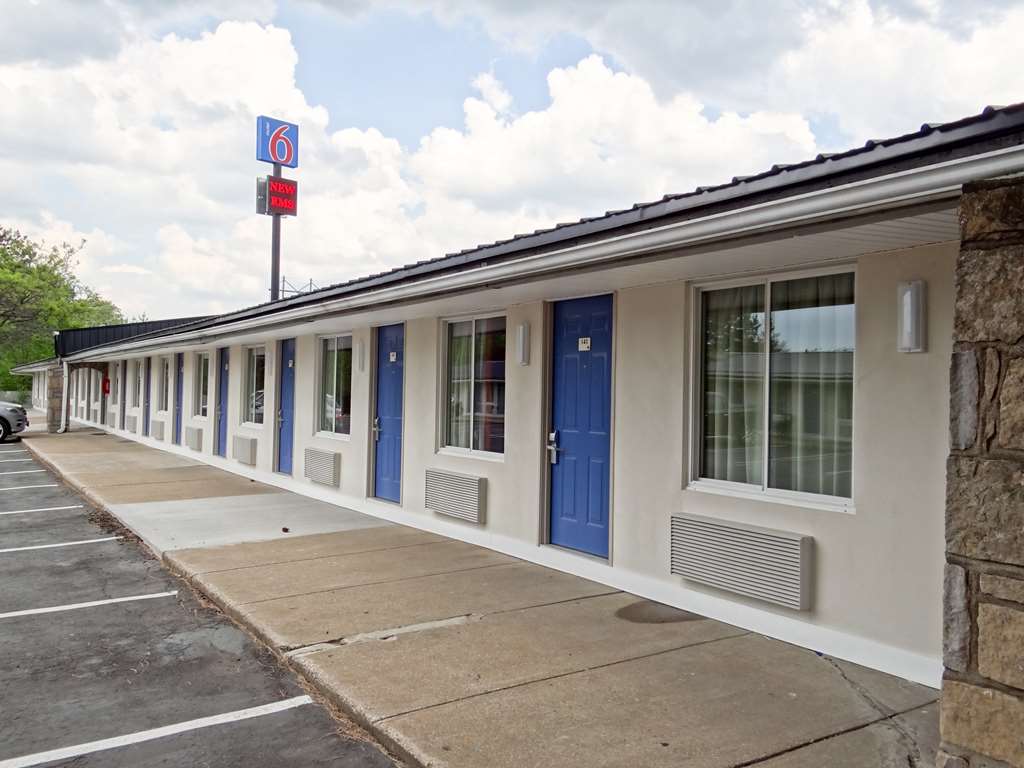 Motel 6 Erie PA - photo 4