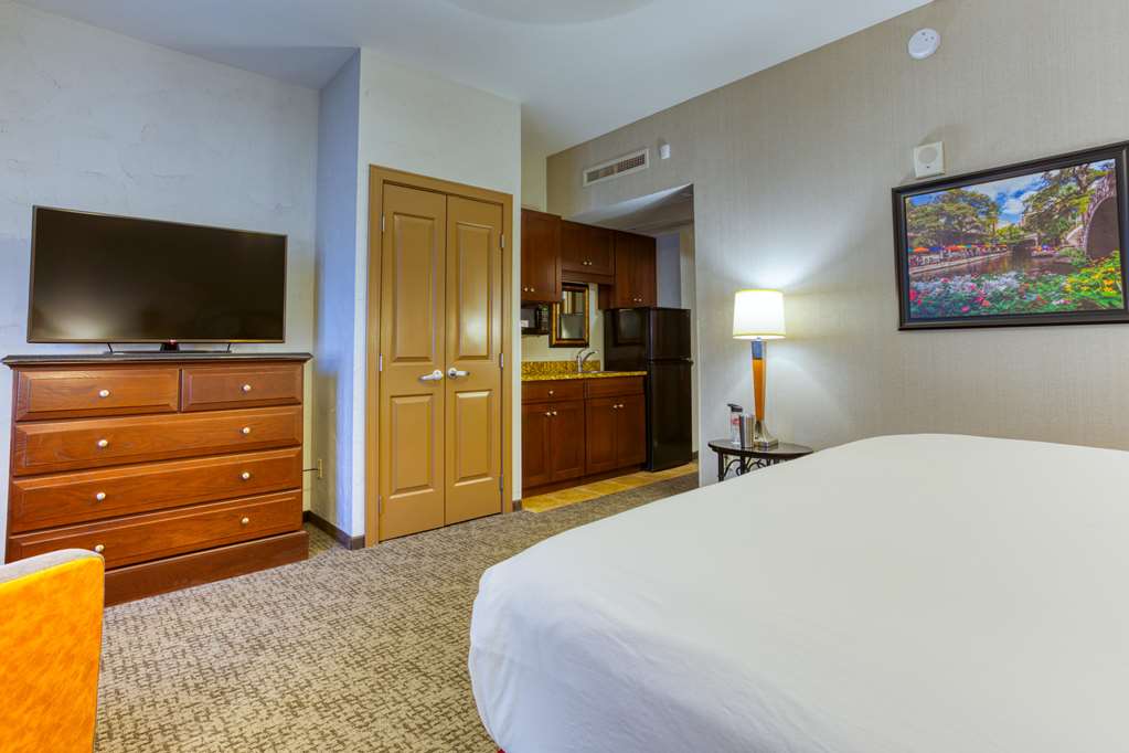 Drury Plaza Hotel San Antonio Riverwalk - photo 85