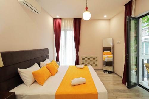 Comfortable 2BR Apt with 3 Balconies by Wehost