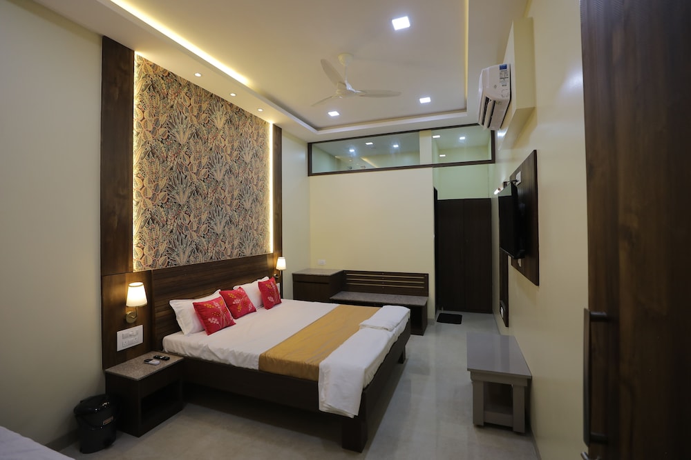 Vl Patil Stays & Banquets in Gulbarga, India