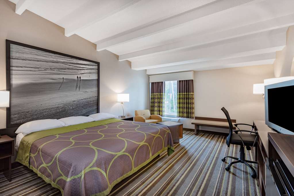 Super 8 by Wyndham Melbourne - photo 18