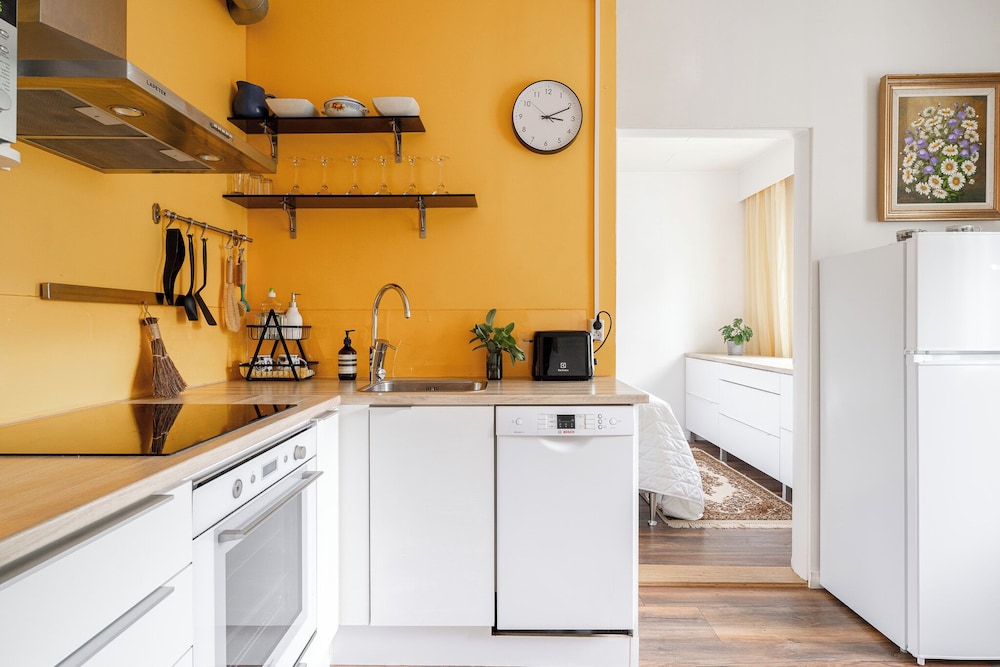 Lovely 1Br Apt. in Calm Neighbourhood — 4-Star Luxury Hotel in Tampere, Finland
